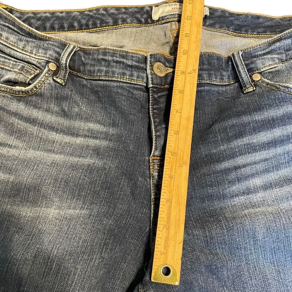 Torrid Straight leg Boyfriend Jeans Sz 18 - Picture 7 of 8